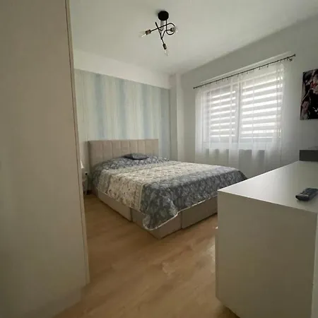 Apartment Apartament Situat In Bloc Nou New Building Self Check In *