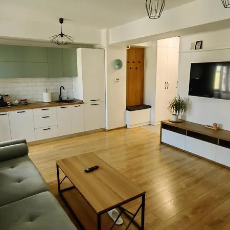 Apartament Situat In Bloc Nou New Building Self Check In