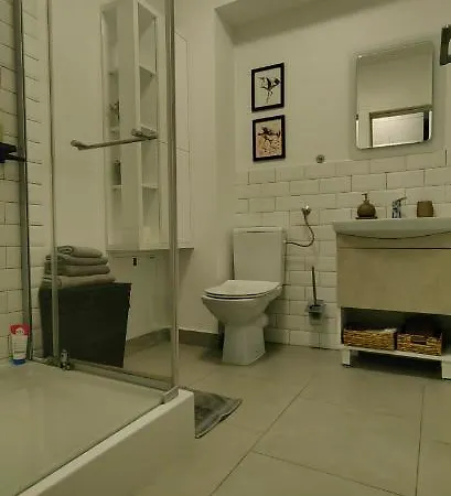 Apartment Apartament Situat In Bloc Nou New Building Self Check In